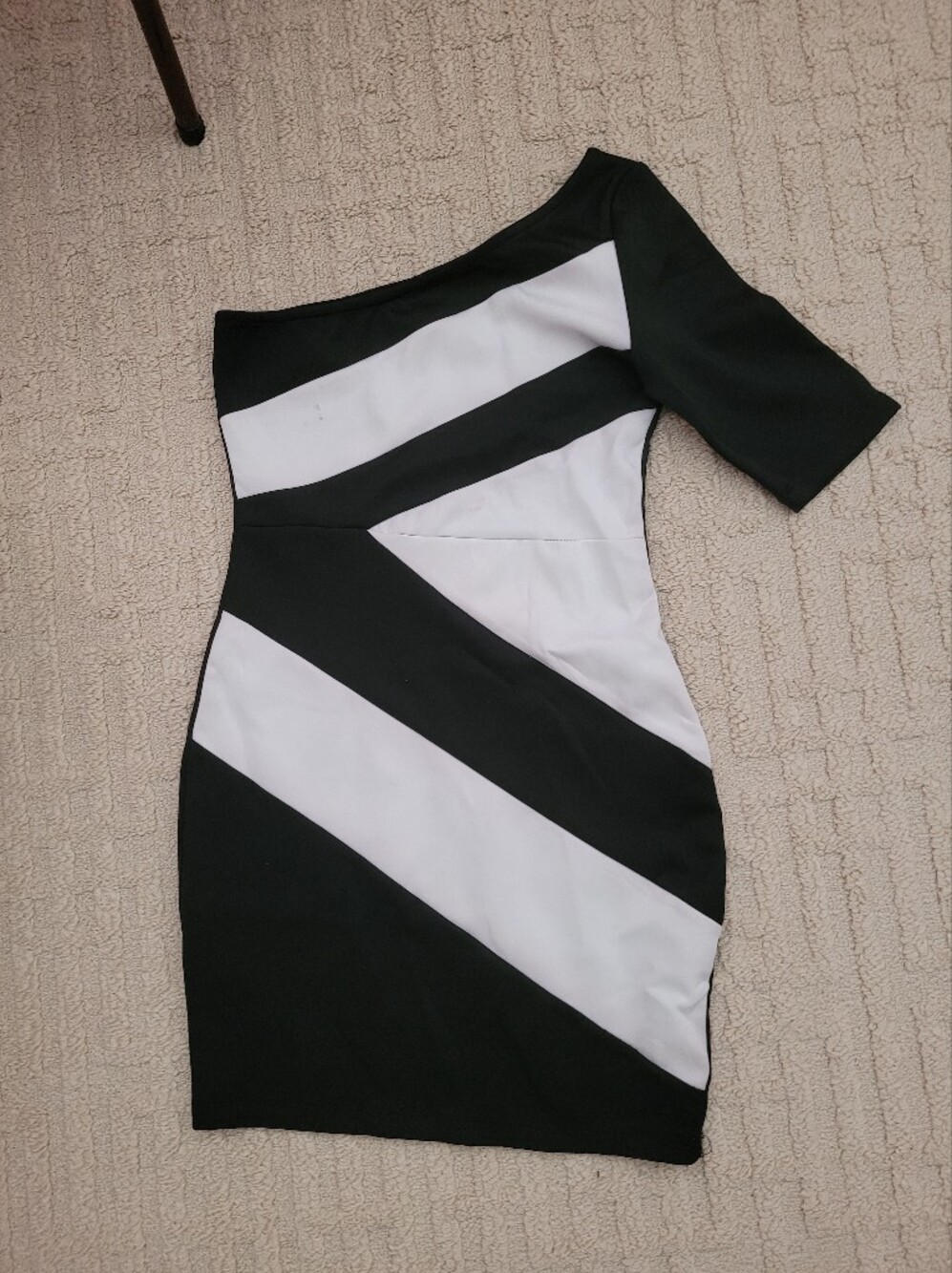 Black & White One-Shoulder Bodycon Dress